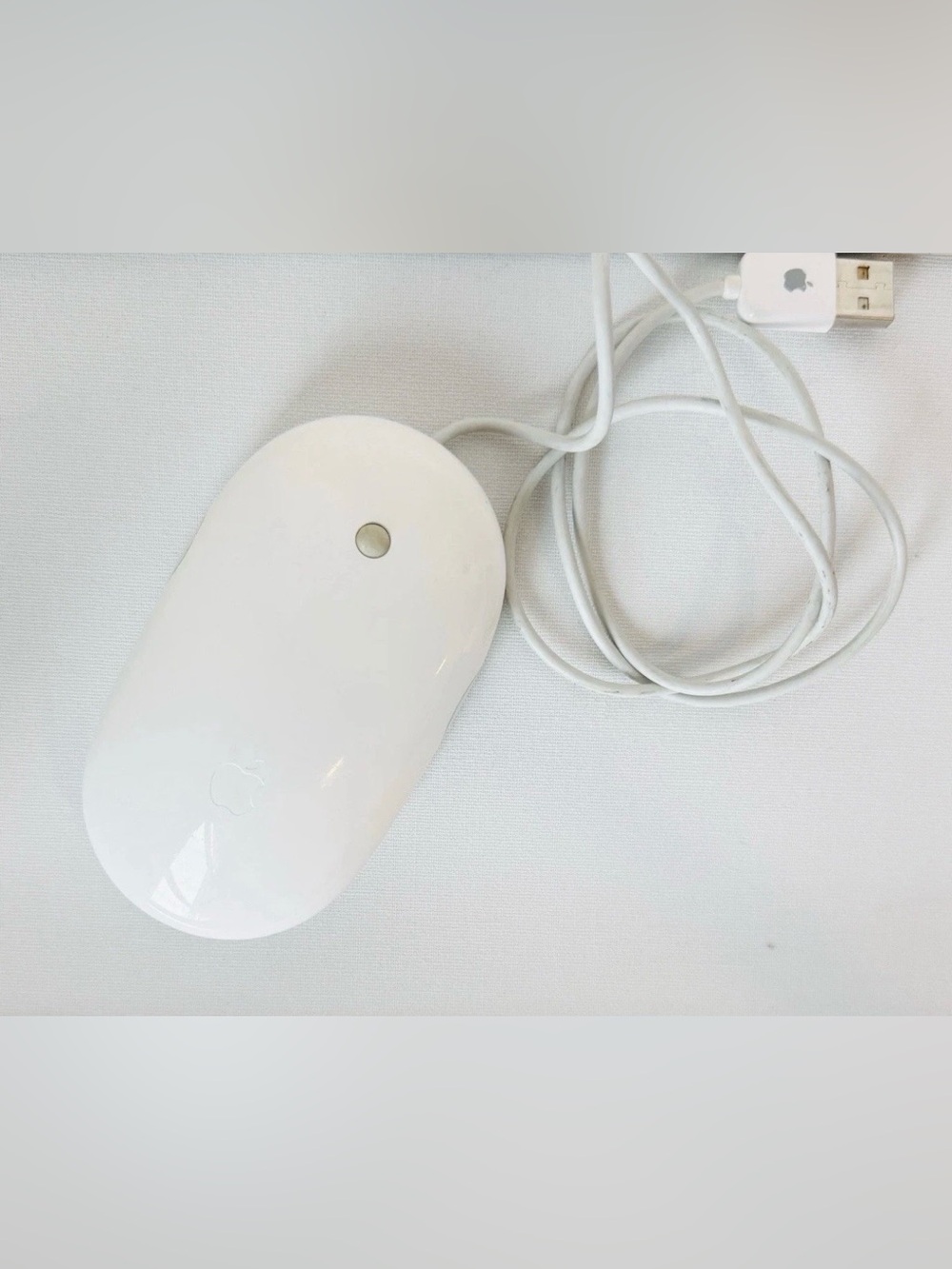 Apple Mighty Mouse A1152 - Tested and Working